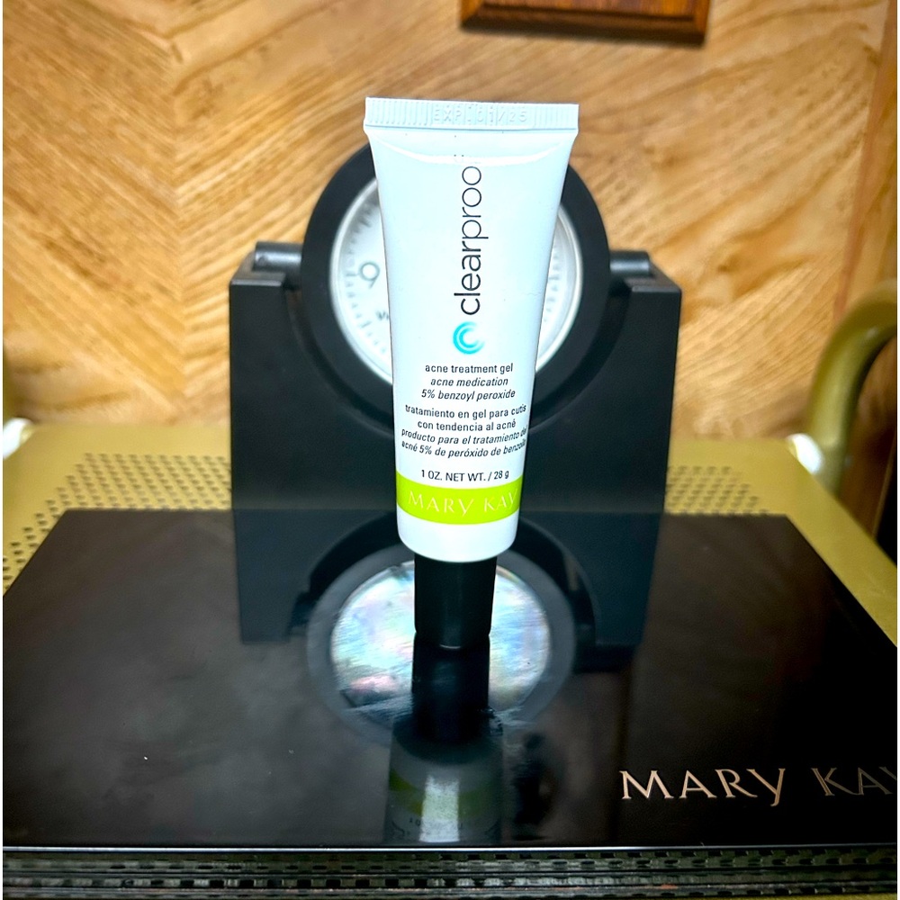 MARYKAY Acne Treatment Gel 💚